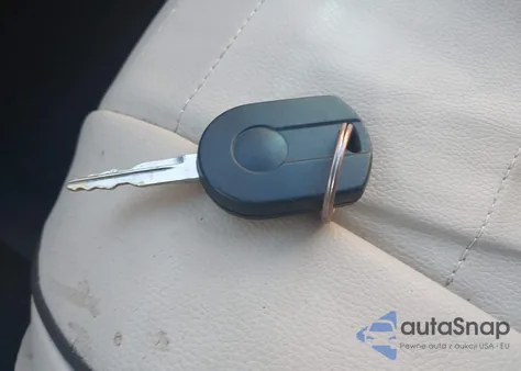 2011 Ford Explorer Xlt z USA, uszkodzony, nr VIN 1FMHK8D86BGA56428